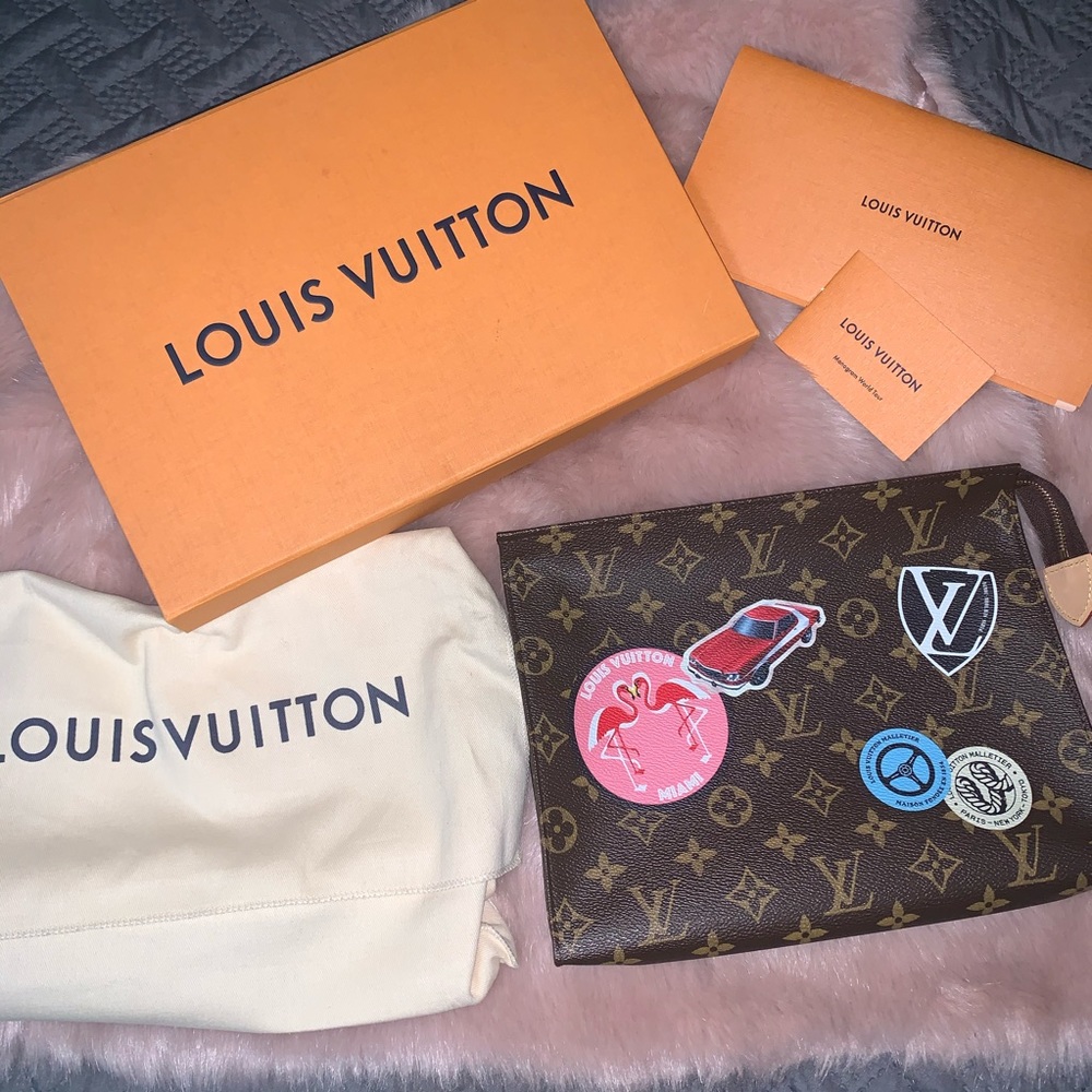 Louis Vuitton Toiletry 26 World Tour